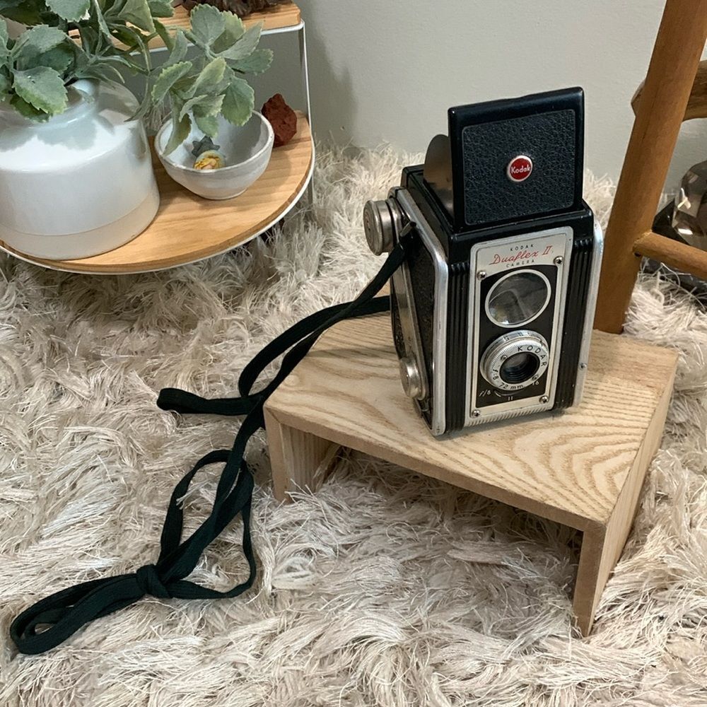 Vintage‎ Eastman Kodak Duaflex II Camera Not Original Strap